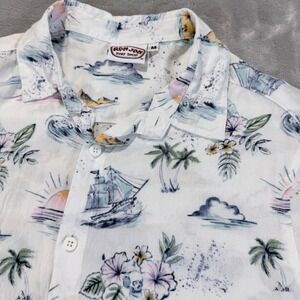 Ron Jon Surf Shop Mens Medium Rayon Tropical Skull Sailboat Aloha Shirt